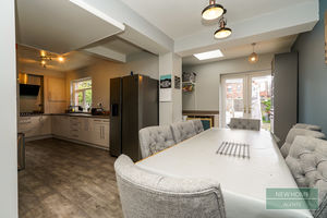 Photo 16- click for photo gallery